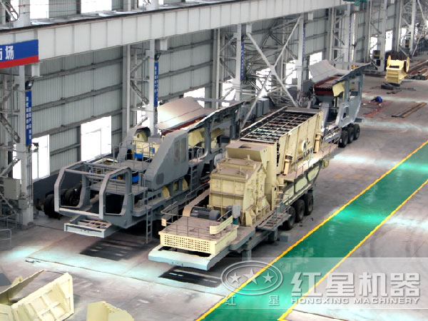 移動(dòng)式制砂機(jī)生產(chǎn)車間 移動(dòng)式制砂機(jī)生產(chǎn)車間