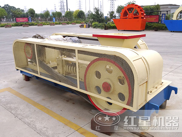 去哪選購對輥式破碎機(jī)價(jià)格比較優(yōu)惠靠譜 去哪選購對輥式破碎機(jī)價(jià)格比較優(yōu)惠靠譜