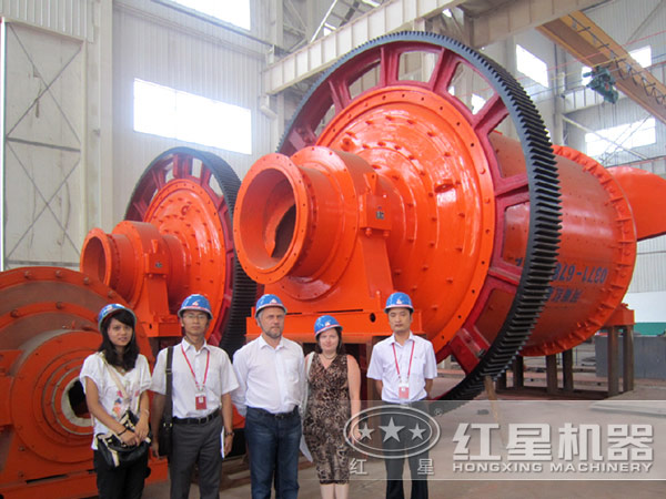 時產(chǎn)100噸管式球磨機多少錢？