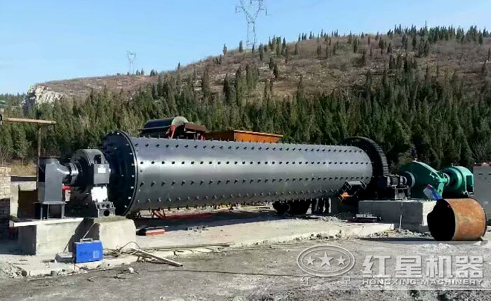 棒磨制沙機(jī)工作現(xiàn)場(chǎng) 棒磨制沙機(jī)工作現(xiàn)場(chǎng)