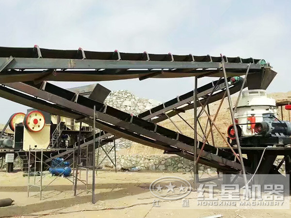 紅星破碎機(jī)工作現(xiàn)場(chǎng) 紅星破碎機(jī)工作現(xiàn)場(chǎng)