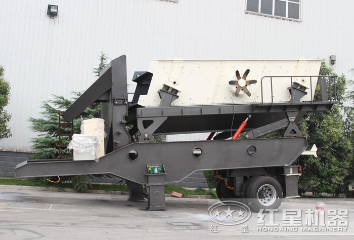 振動(dòng)篩沙機(jī)還是可移動(dòng)的好，流動(dòng)作業(yè)隨時(shí)轉(zhuǎn)場(chǎng)