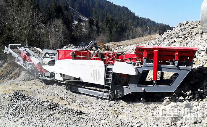 移動履帶一體式環(huán)保制砂機現場 移動履帶一體式環(huán)保制砂機現場