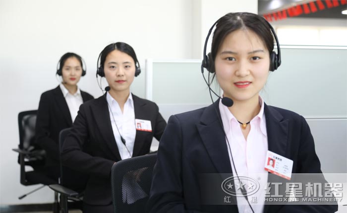 服務(wù)人員隨時(shí)為您服務(wù)解答 服務(wù)人員隨時(shí)為您服務(wù)解答