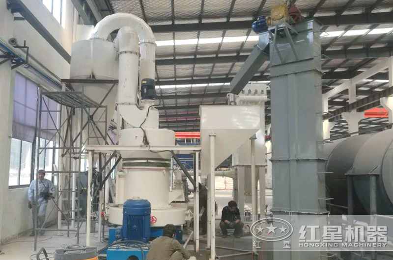 雷蒙磨粉機(jī)可以將鋁礬土磨成250目的細(xì)粉嗎？怎樣調(diào)雷蒙磨粉子粗細(xì)？