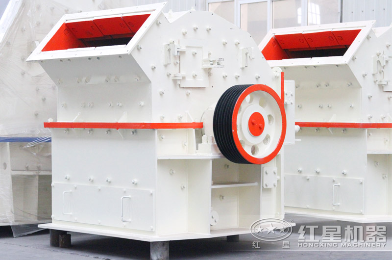 細碎制砂機設(shè)備實拍 細碎制砂機設(shè)備實拍