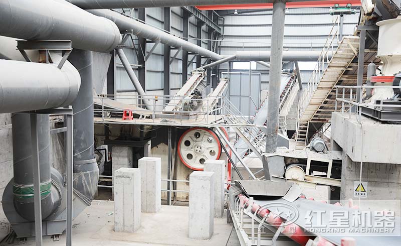 顎式破碎機750×250多少錢一臺？產(chǎn)量是多少？