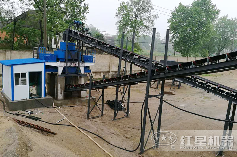 立式?jīng)_擊式破碎機(jī)現(xiàn)場實(shí)拍 立式?jīng)_擊式破碎機(jī)現(xiàn)場實(shí)拍