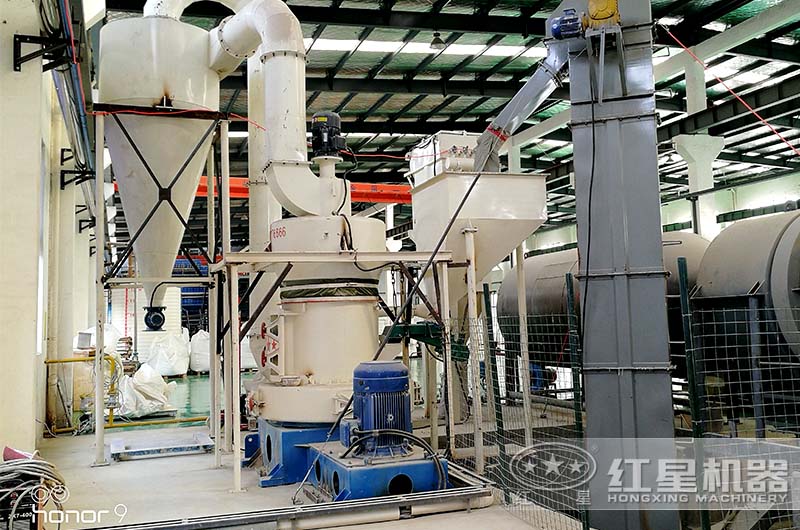 磨粉現(xiàn)場(chǎng) 磨粉現(xiàn)場(chǎng)