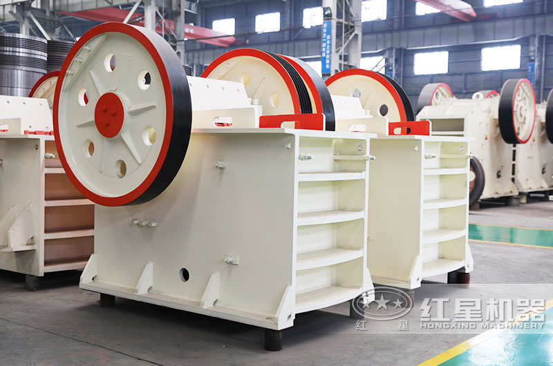 912顎式破石機產(chǎn)量是多少？一臺價格多少錢？