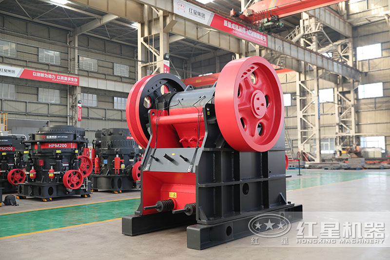 顎式破碎機:產能1-1000t/h 顎式破碎機:產能1-1000t/h