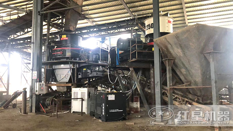 什么樣的石頭可以制作成沙子？石頭打的沙子叫什么？