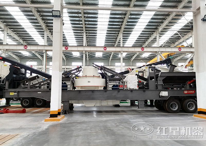 車載移動(dòng)制砂機(jī)，需要搭配半掛車頭