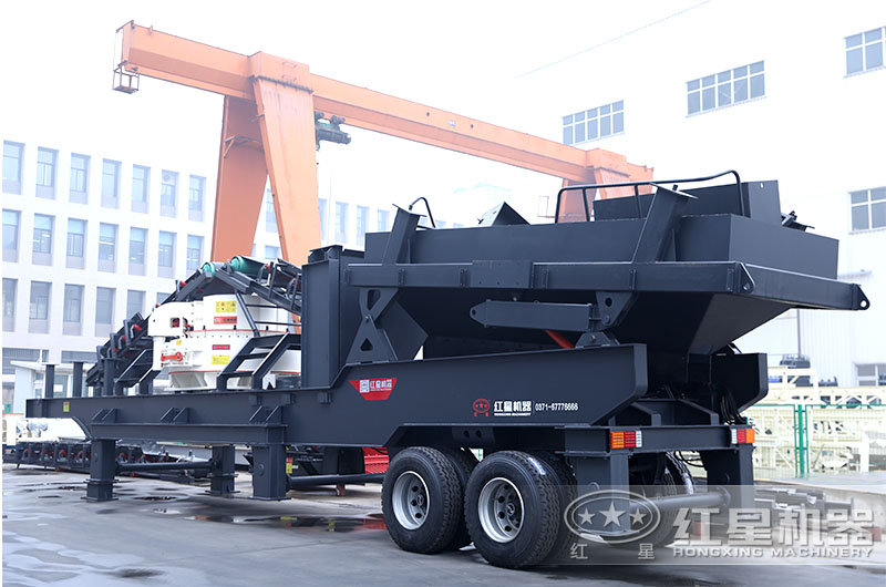 移動(dòng)式破碎機(jī) 移動(dòng)式破碎機(jī)