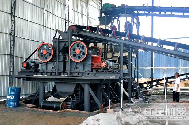 破碎現(xiàn)場 破碎現(xiàn)場